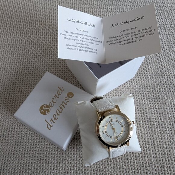 *2/20$* NWOT Creamy White and Gold Quartz Watch with 4 Swarovski Crystals - Picture 2 of 8
